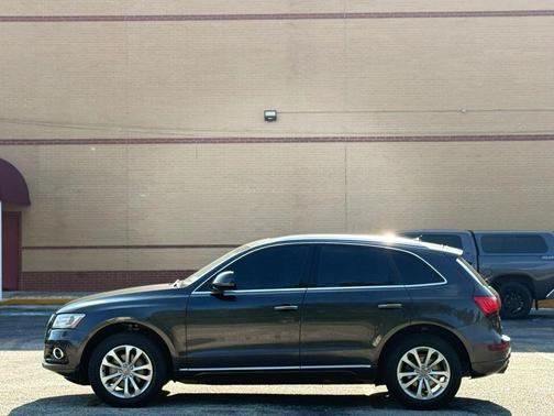 Black 2016 Audi Q5 2.0T Premium Plus