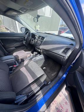 2017 Mitsubishi Outlander Sport 2.0 LE