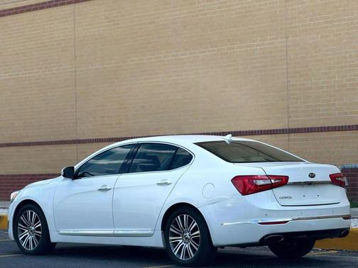 2014 Kia Cadenza Premium