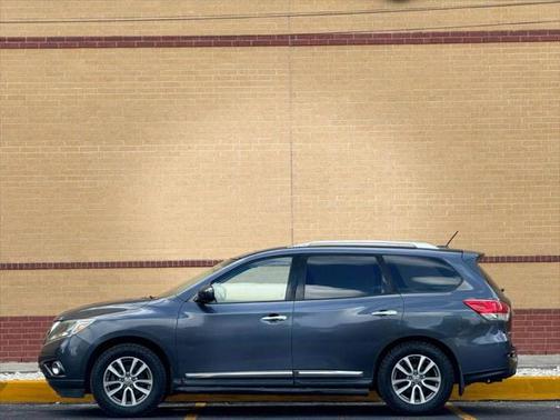 2014 Nissan Pathfinder SL