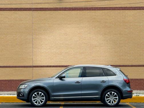 2015 Audi Q5 2.0T Premium