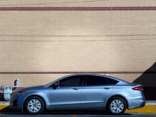 2020 Ford Fusion S