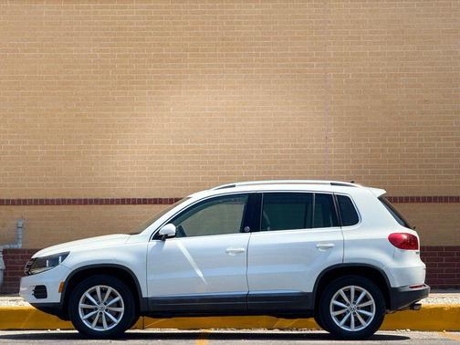 2017 Volkswagen Tiguan 2.0T Wolfsburg Edition