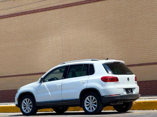 2017 Volkswagen Tiguan 2.0T Wolfsburg Edition