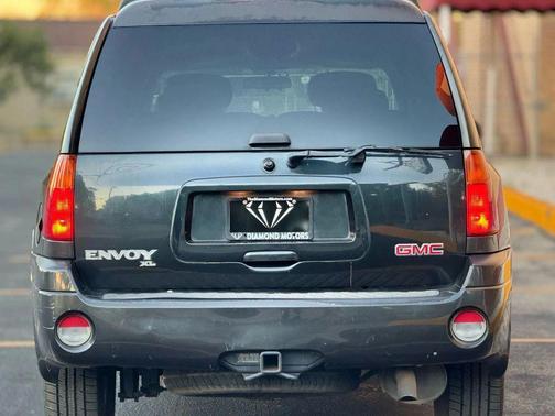 2004 GMC Envoy XL SLT