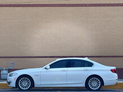 2012 BMW 535 535i Sedan 4D