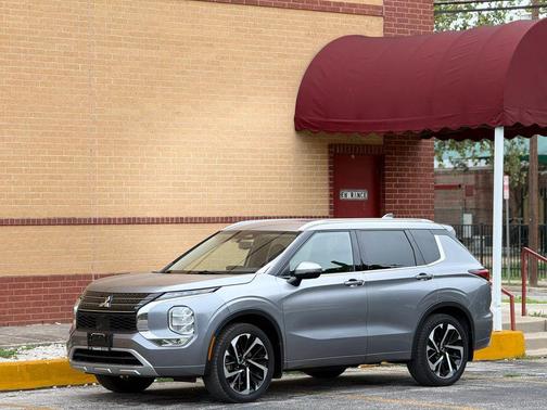 Mercury Gray Metallic 2022 Mitsubishi Outlander SP