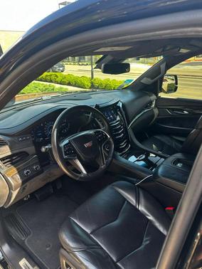 2017 Cadillac Escalade ESV Platinum