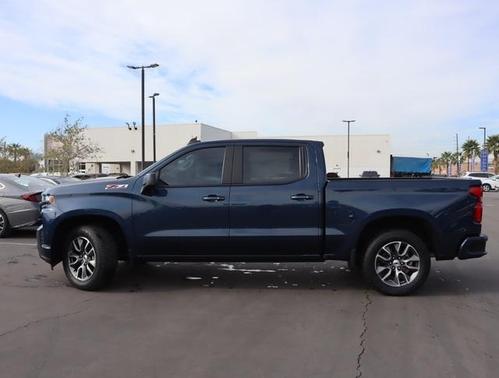 Photo 4 of 5 of 2019 Chevrolet Silverado 1500 RST