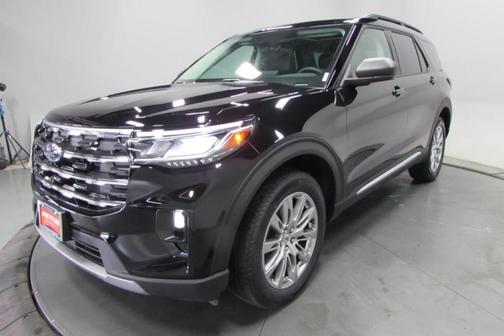 2025 Ford Explorer Active 4WD