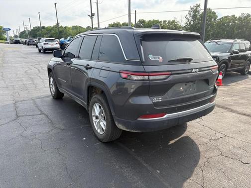 2024 Jeep Grand Cherokee Laredo