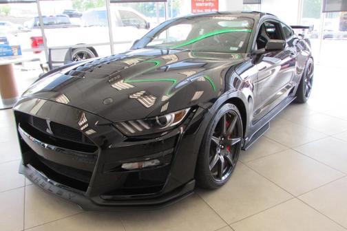2020 Ford Shelby GT500 Base