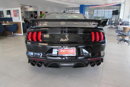 2020 Ford Shelby GT500 Base