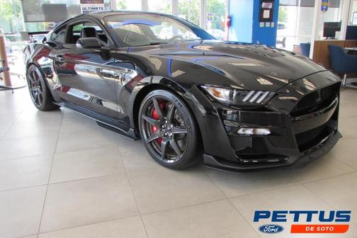 2020 Ford Shelby GT500 Base