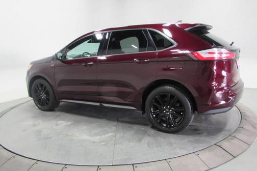 2022 Ford Edge ST-Line