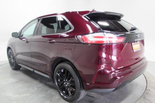 2022 Ford Edge ST-Line