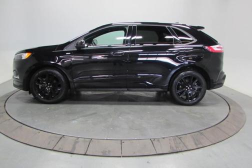 2022 Ford Edge ST-Line