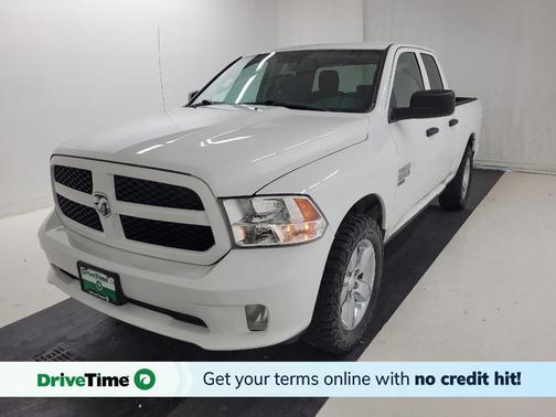 Bright White Clearcoat 2018 RAM 1500 Express