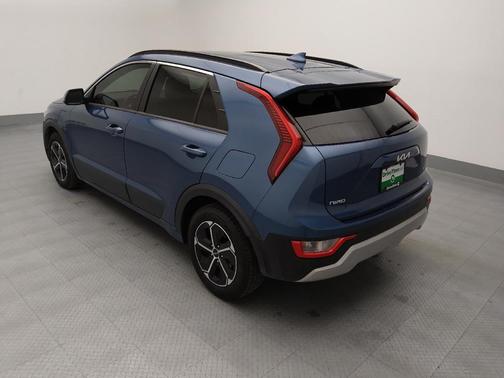 2023 Kia Niro Plug-In Hybrid EX
