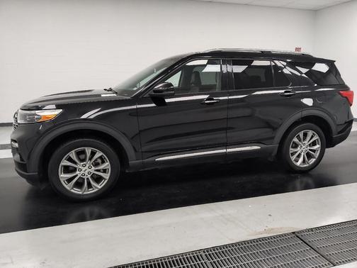Agate Black Metallic 2021 Ford Explorer Limited