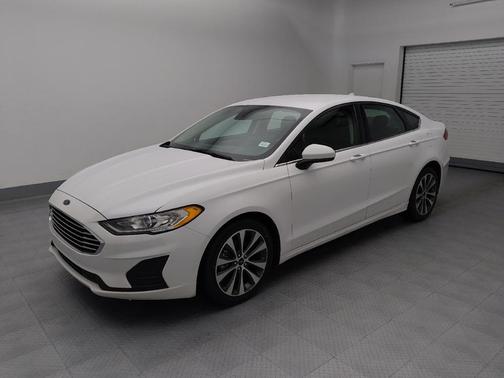 Oxford White 2020 Ford Fusion SE
