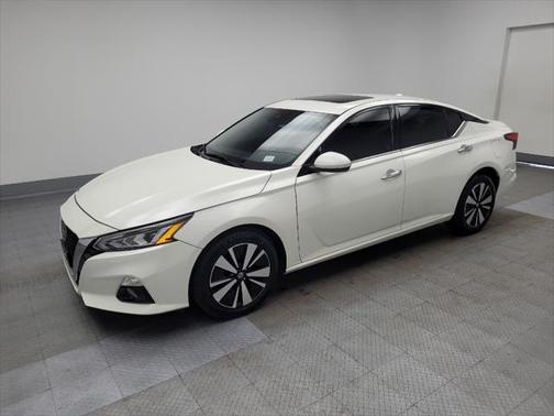 2020 Nissan Altima 2.5 SV