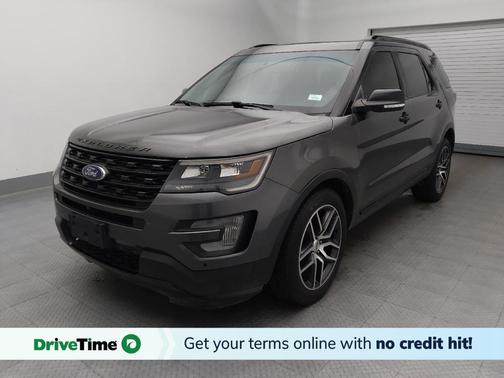 Gray 2017 Ford Explorer sport