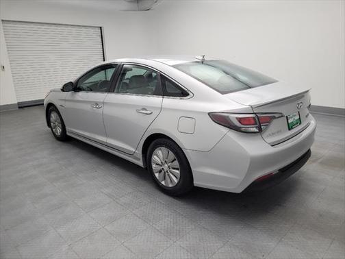 2016 Hyundai SONATA Hybrid SE