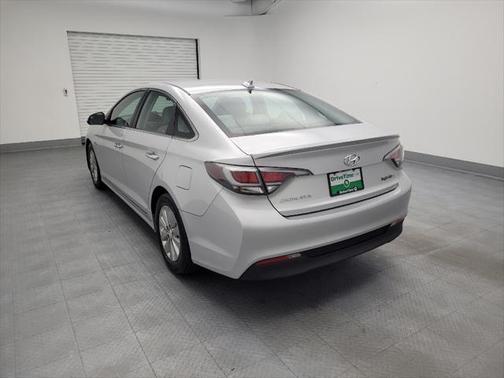 2016 Hyundai SONATA Hybrid SE