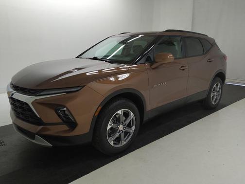 Copper Bronze Metallic 2024 Chevrolet Blazer 2LT