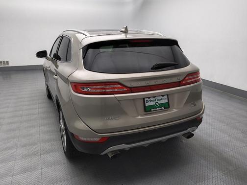 White Platinum Metallic Tri-Coat 2015 Lincoln MKC Base