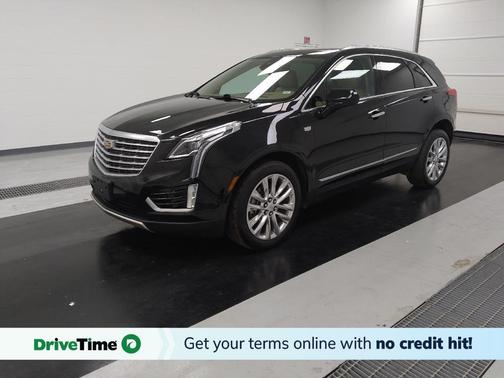 Stellar Black Metallic 2017 Cadillac XT5 Platinum