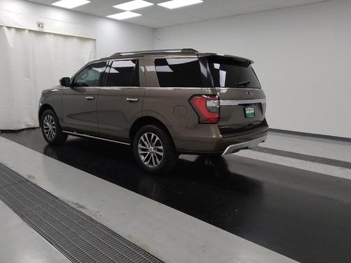 Gray 2018 Ford Expedition Limited