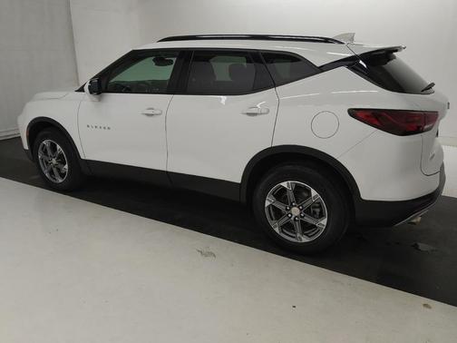 Summit White 2024 Chevrolet Blazer 2LT