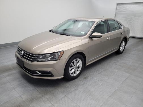 2016 Volkswagen Passat 1.8T S
