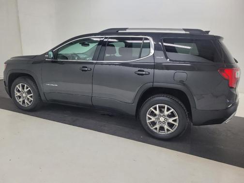 Black 2020 GMC Acadia FWD SLT