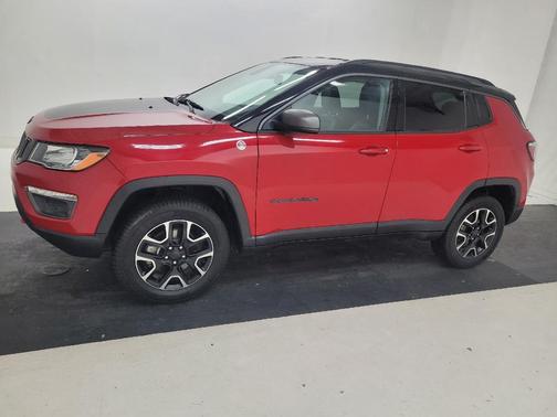 Redline Pearlcoat 2020 Jeep Compass Trailhawk
