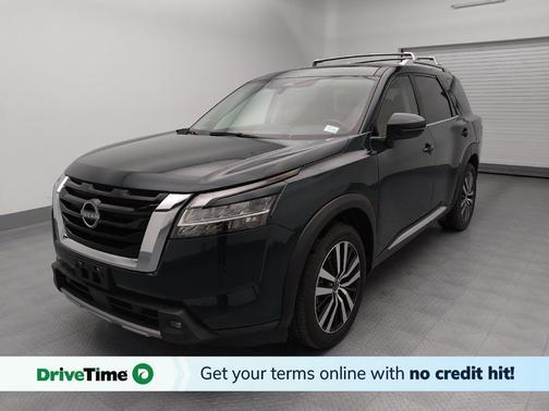 2022 Nissan Pathfinder Platinum 2WD