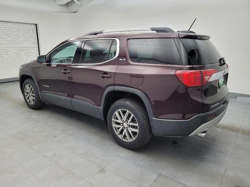 2017 GMC Acadia SLE-2