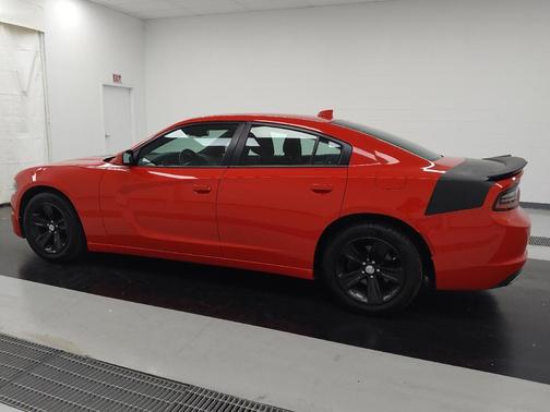 Torred Clearcoat 2017 Dodge Charger SXT