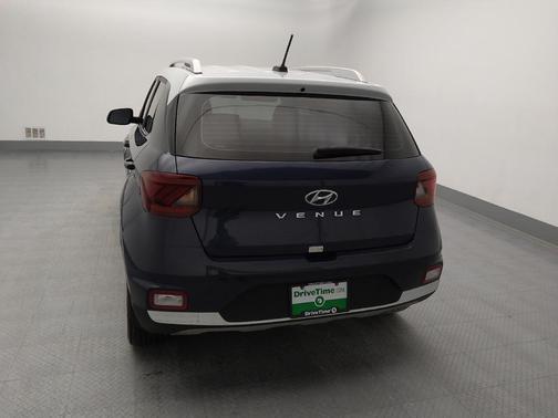 2025 Hyundai VENUE Limited