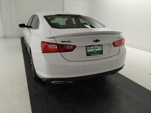 Summit White 2024 Chevrolet Malibu FWD RS