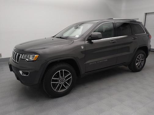 2019 Jeep Grand Cherokee Laredo