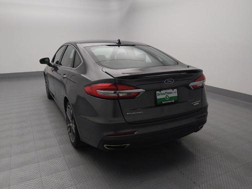 2020 Ford Fusion Titanium