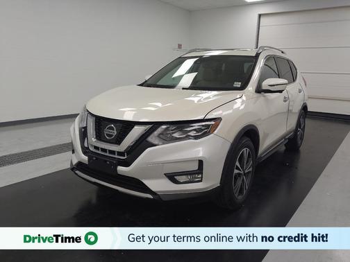 Pearl White 2017 Nissan Rogue SL