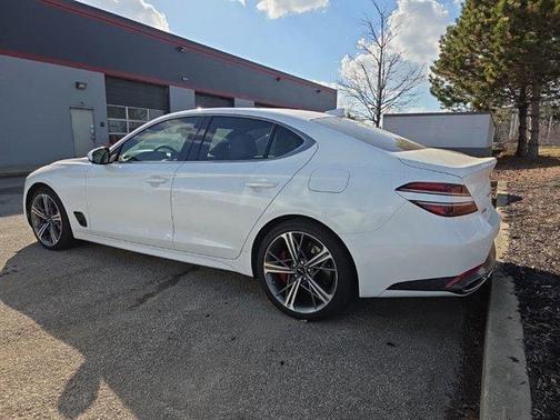 2024 Genesis G70 3.3T Sport Advanced