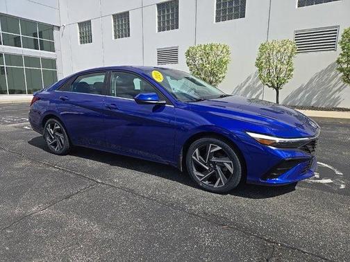 2024 Hyundai ELANTRA SEL