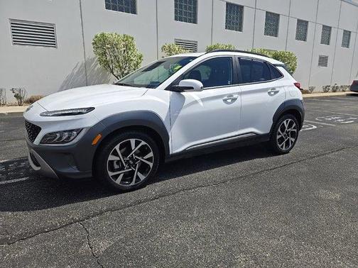 Lunar White 2023 Hyundai KONA Limited
