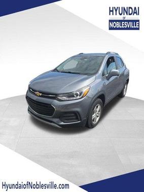 Satin Steel Metallic 2019 Chevrolet Trax LT