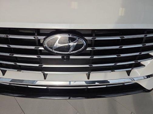 2022 Hyundai SONATA Hybrid Limited